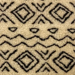Danish Design Koiran Pedit Ja Alustat|Koiran Patjat*Koiran peti Neutral Geometric